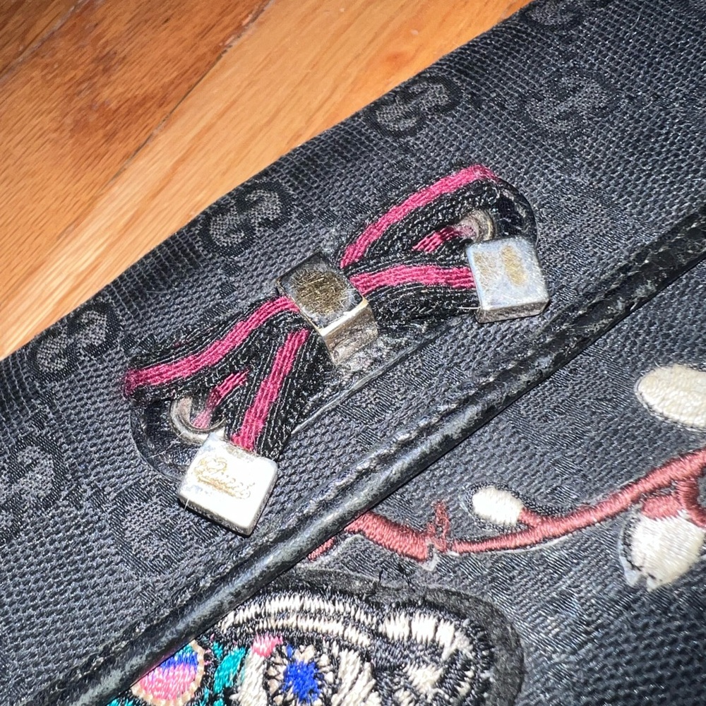 Gucci Vintage Embroidered Butterfly Wallet - Picture 3 of 6